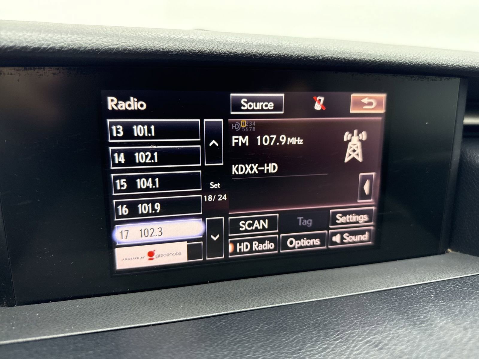 Used 2015 Lexus RC 350 w/ F Sport w/Summer Tires image 19