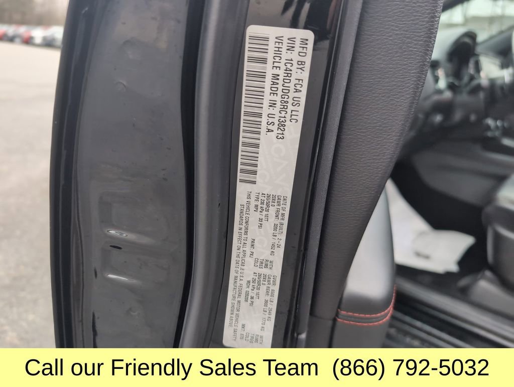 Used 2024 Dodge Durango GT image 31