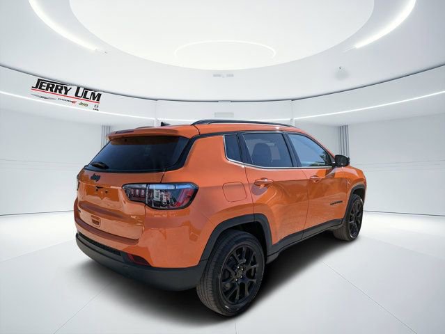 New 2026 Jeep Compass Latitude AWD/4WD image 3