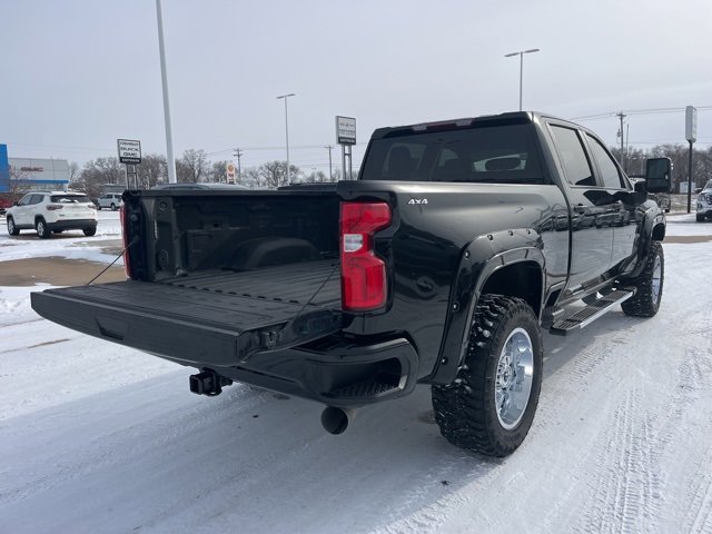 Used 2021 Chevrolet Silverado 2500 Custom w/ Custom Value Package image 5
