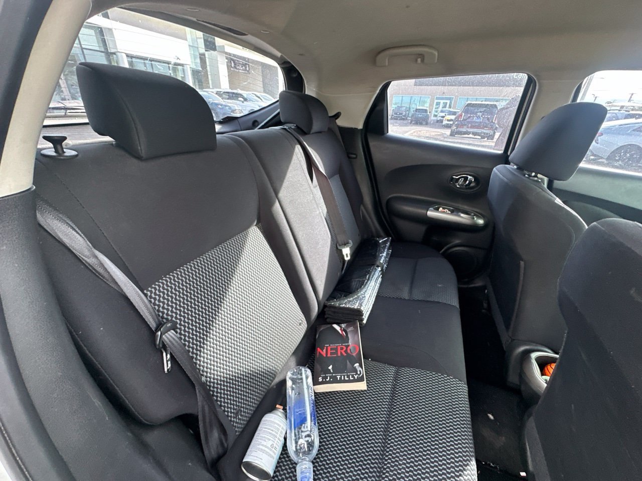 Used 2015 Nissan Juke S FWD image 12
