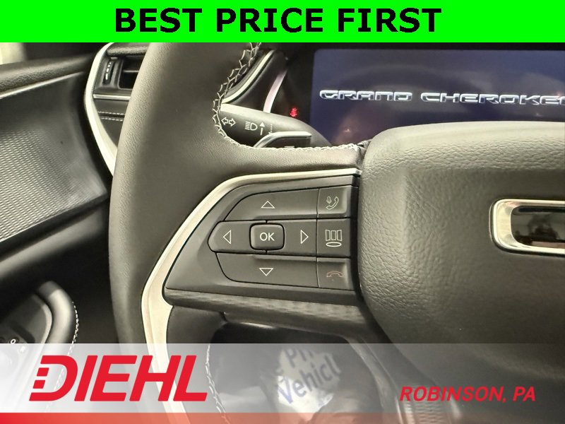 New 2025 Jeep Grand Cherokee Laredo w/ Luxury Tech Group I image 25