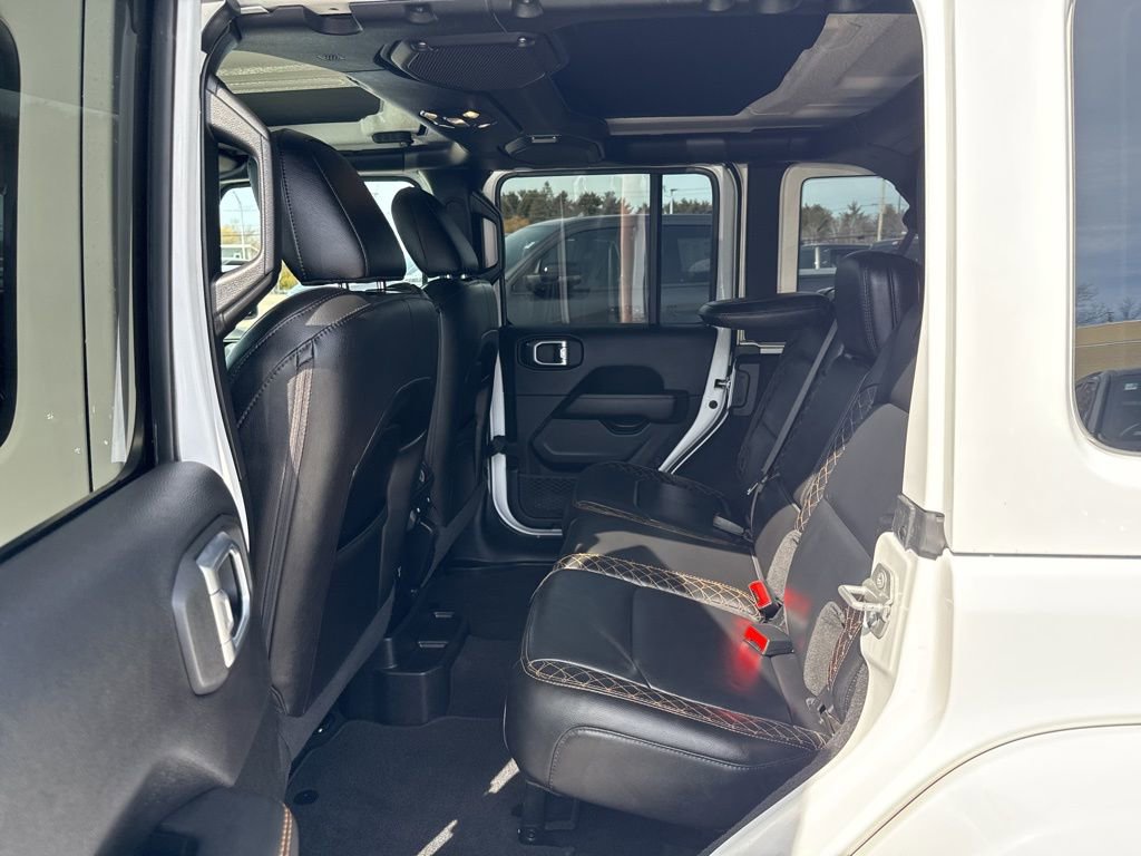 Certified 2020 Jeep Wrangler Unlimited Sahara image 23