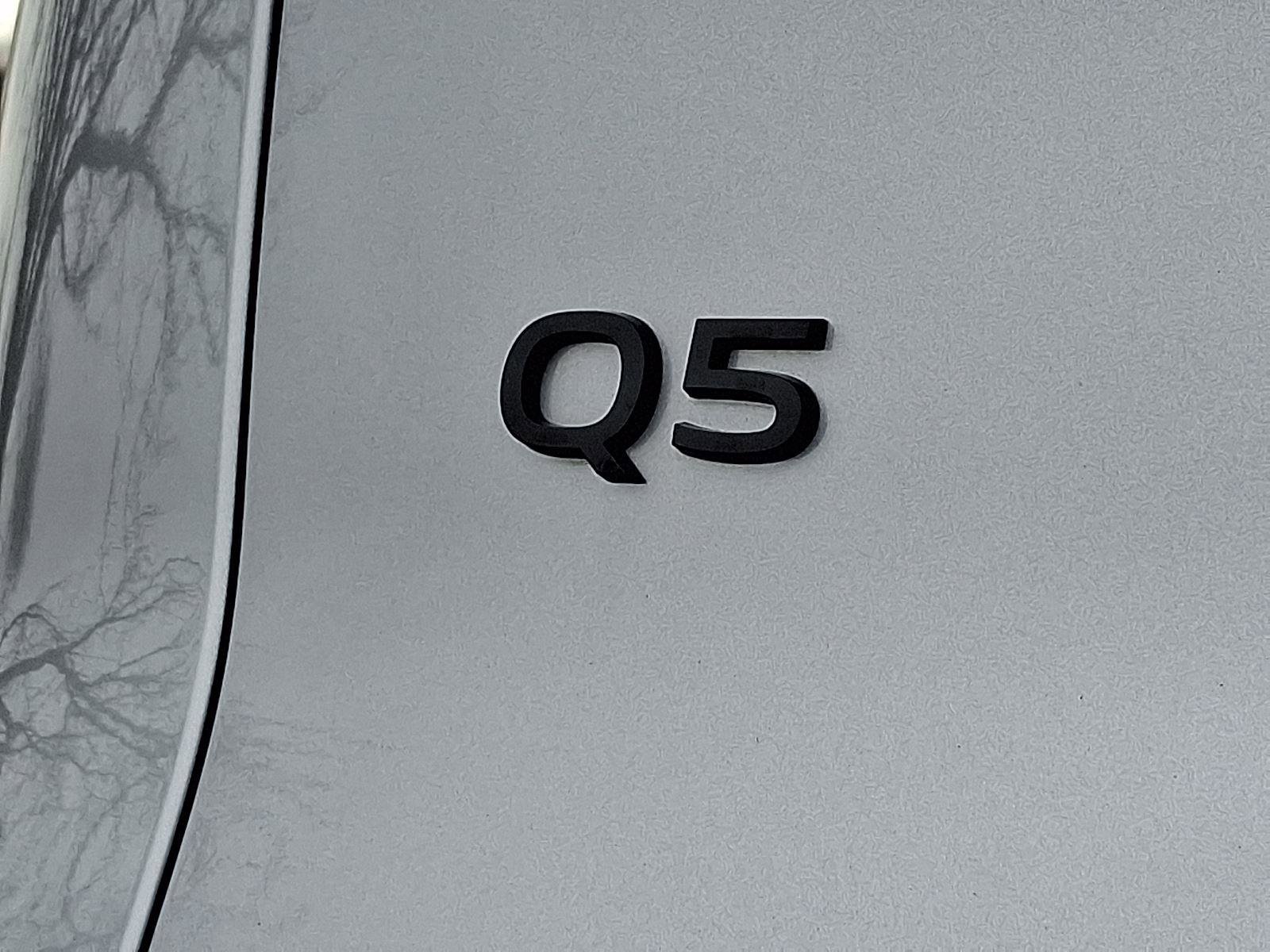 Used 2025 Audi Q5 Premium Plus w/ Premium Plus image 32