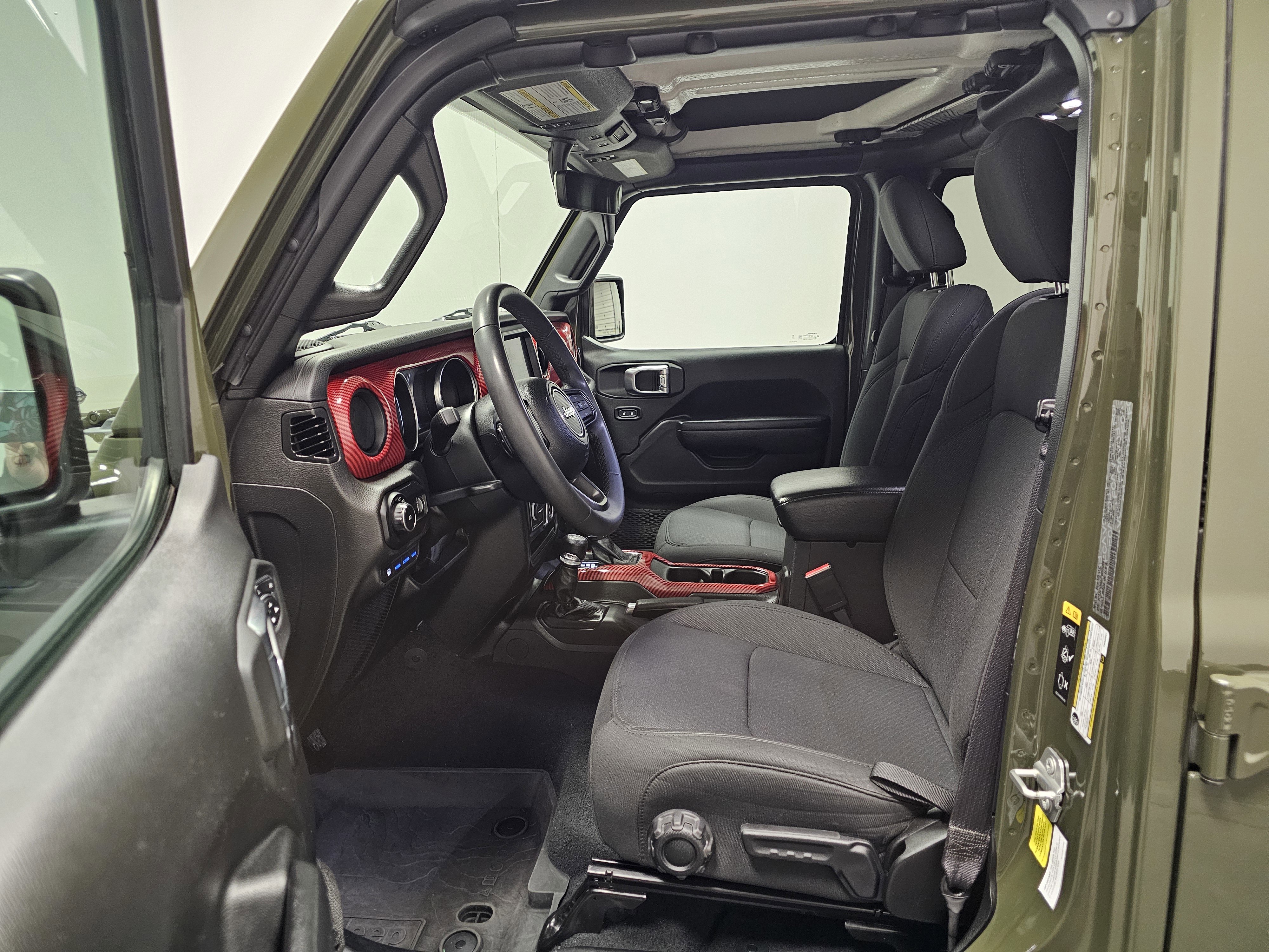 Used 2023 Jeep Wrangler Unlimited w/ 8.4" Radio Group AWD/4WD image 16