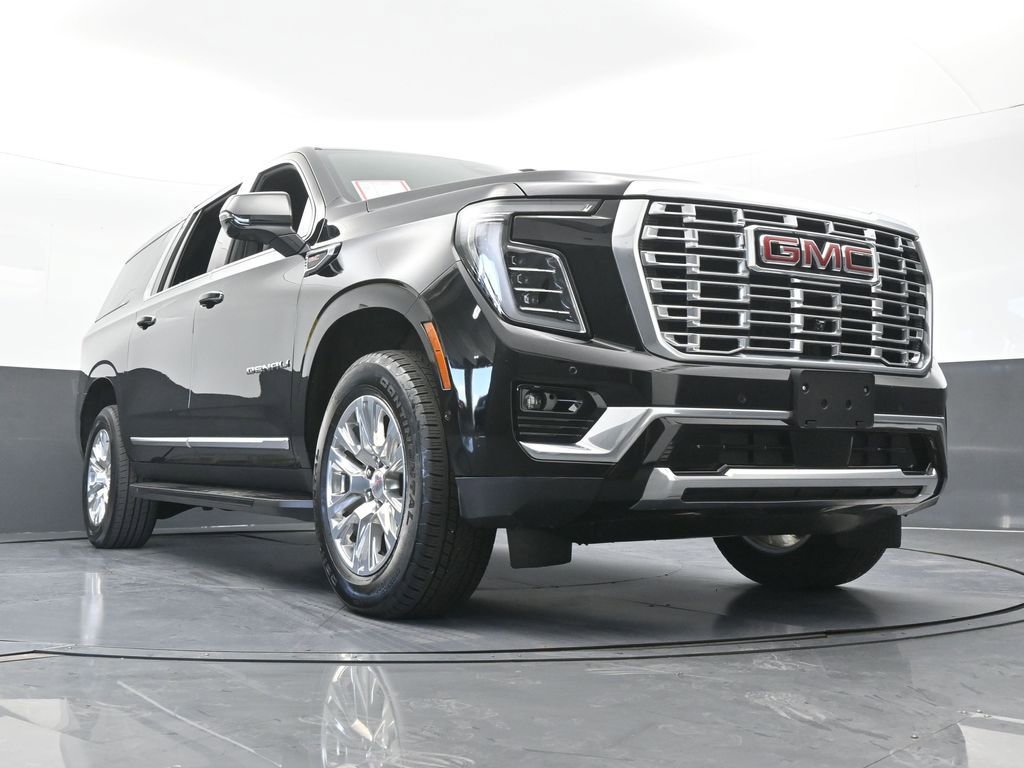 Used 2025 GMC Yukon XL Denali AWD/4WD image 74