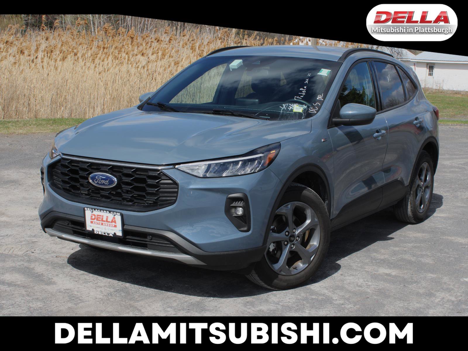 Used 2025 Ford Escape ST-Line Select AWD/4WD image 1