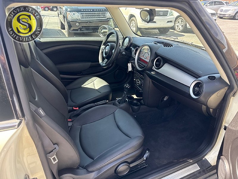 Used 2013 MINI Cooper Hardtop image 13