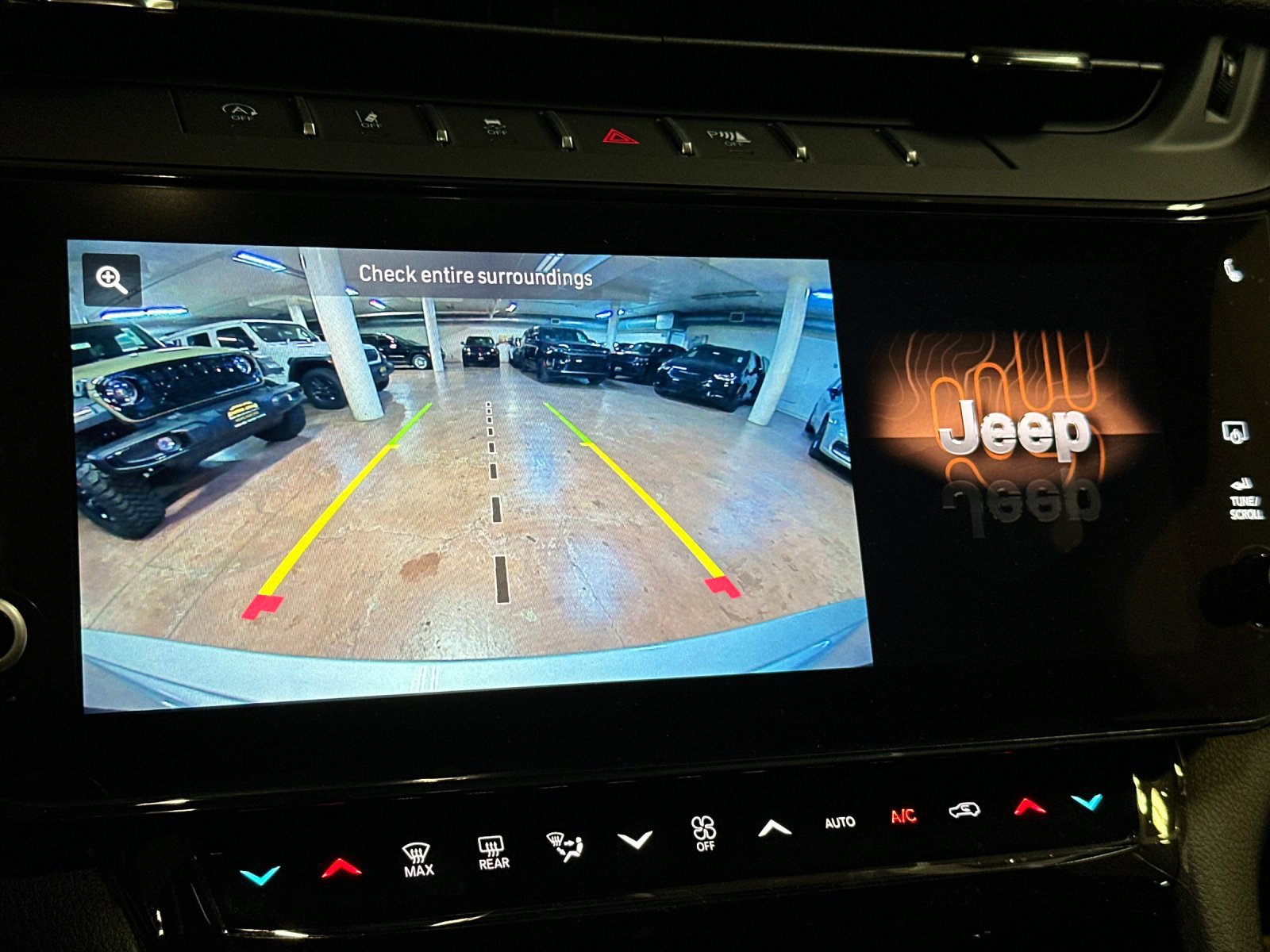 New 2026 Jeep Grand Cherokee Limited w/ Limited Altitude Package AWD/4WD image 19