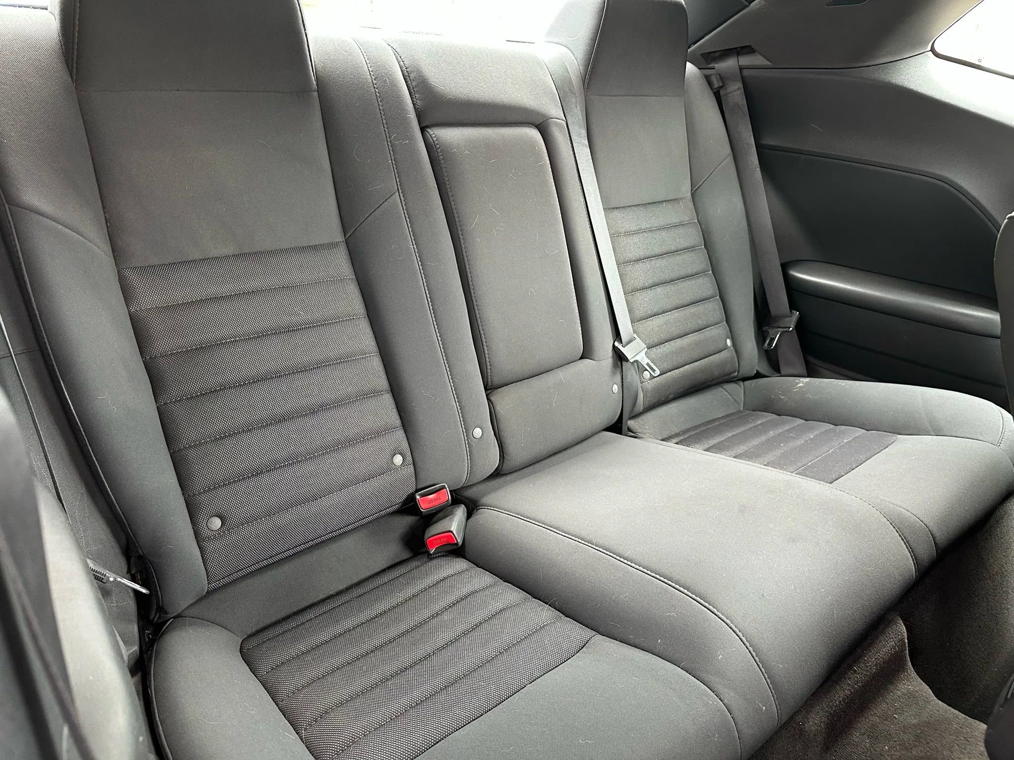 Used 2010 Dodge Challenger SE image 14