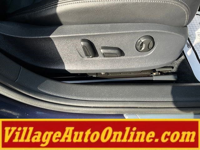 Used 2014 Volkswagen Passat 1.8T SEL Premium image 39