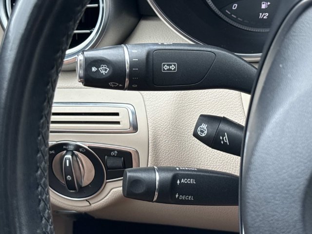 Used 2018 Mercedes-Benz C 300 4MATIC Sedan image 26