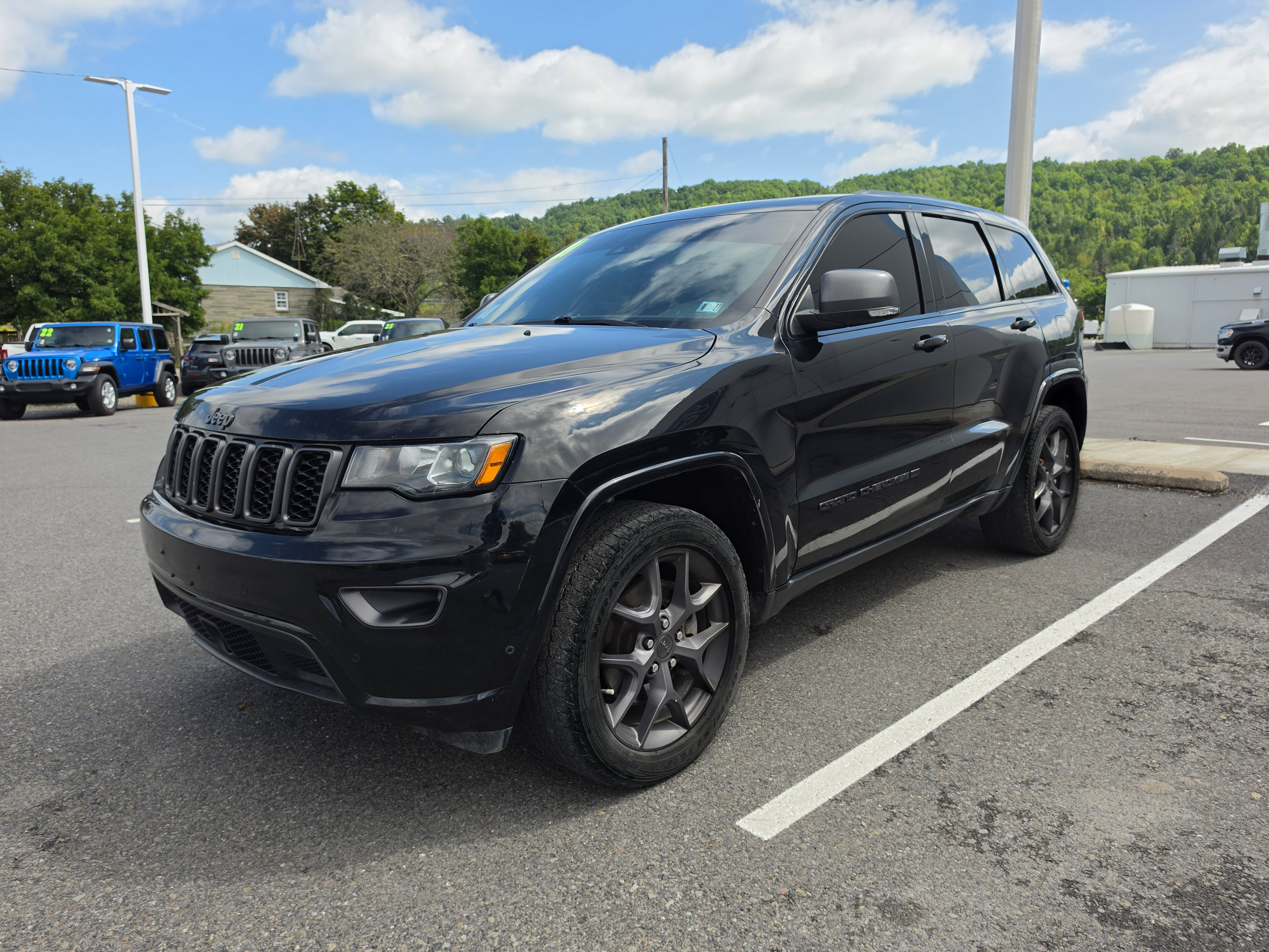 Used 2021 Jeep Grand Cherokee Limited w/ Quick Order Package 28K 80th AWD/4WD image 8
