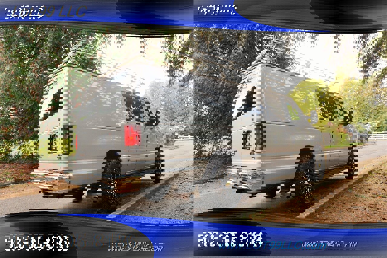 Used 2009 Ford E-350 and Econoline 350 Extended Super Duty image 9