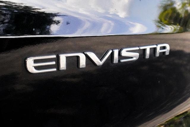 Used 2024 Buick Envista Sport Touring w/ Convenience I Package FWD image 40