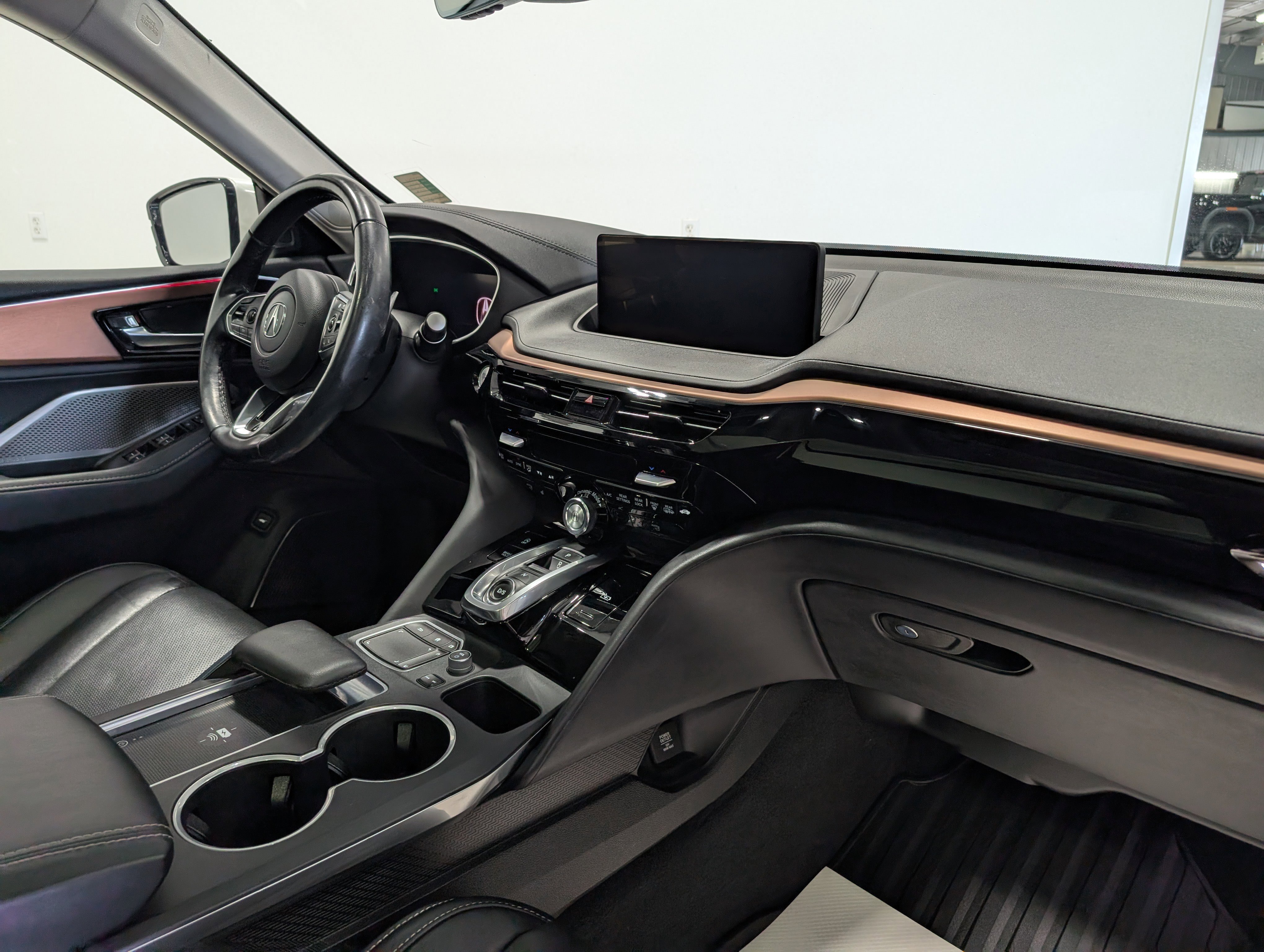 Used 2022 Acura MDX SH-AWD w/ Technology Package image 20