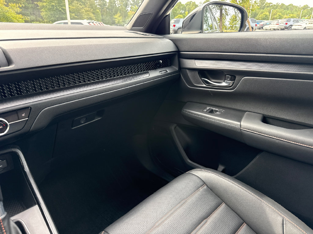 Certified 2025 Honda CR-V Sport-L image 18