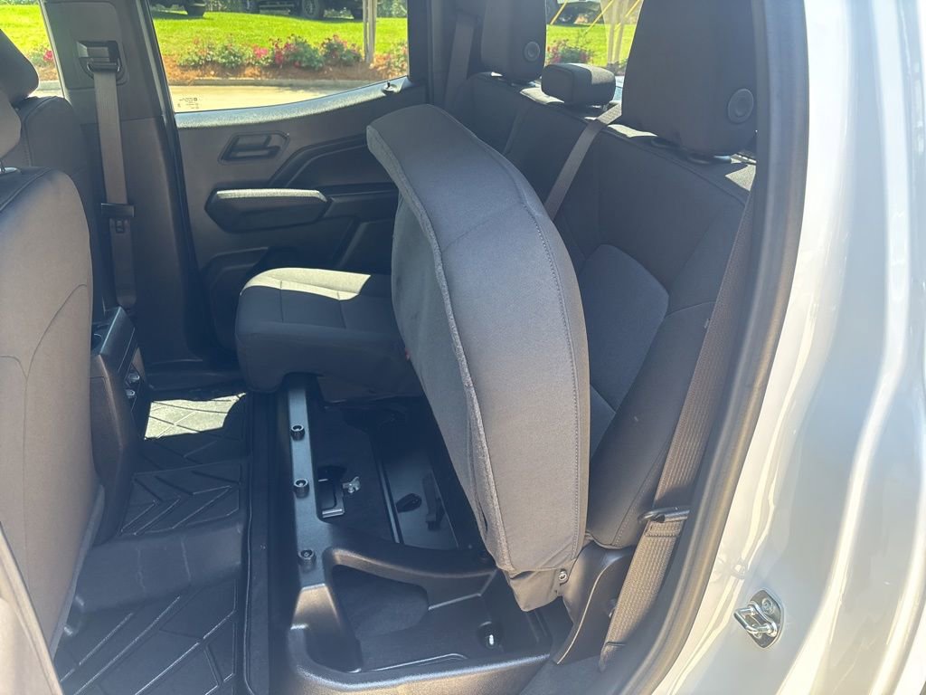 Used 2024 Chevrolet Colorado Trail Boss AWD/4WD image 36