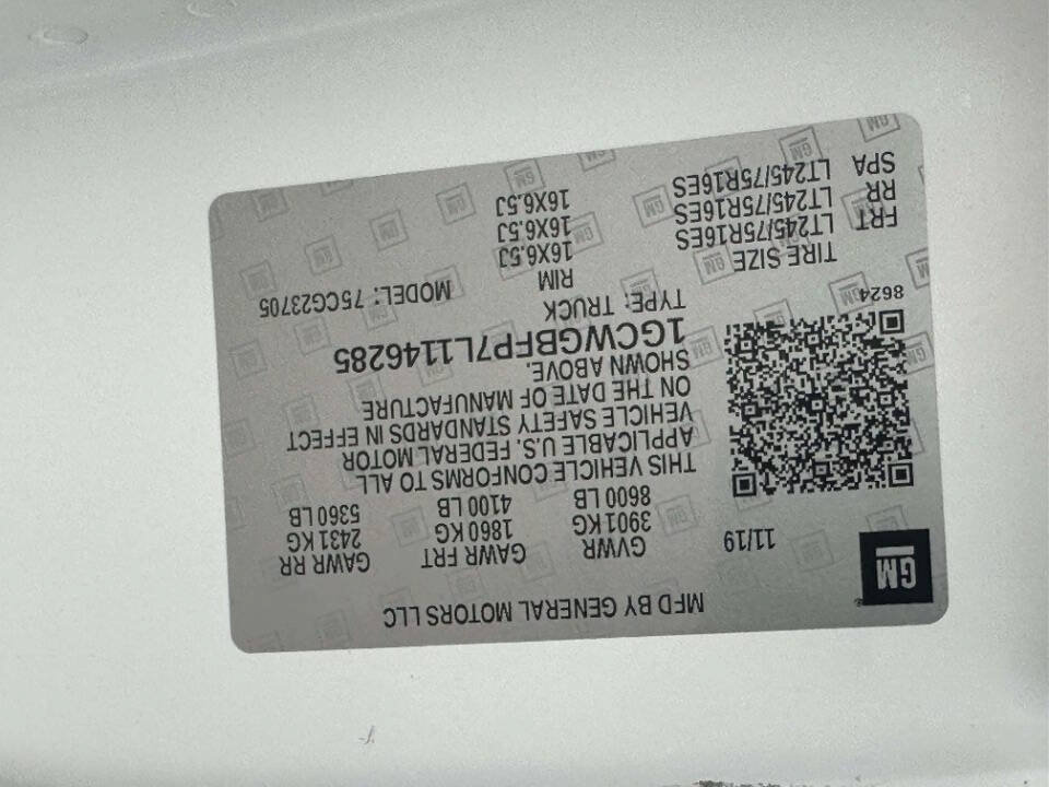 Used 2020 Chevrolet Express 2500 Extended w/ Driver Convenience Package RWD image 23