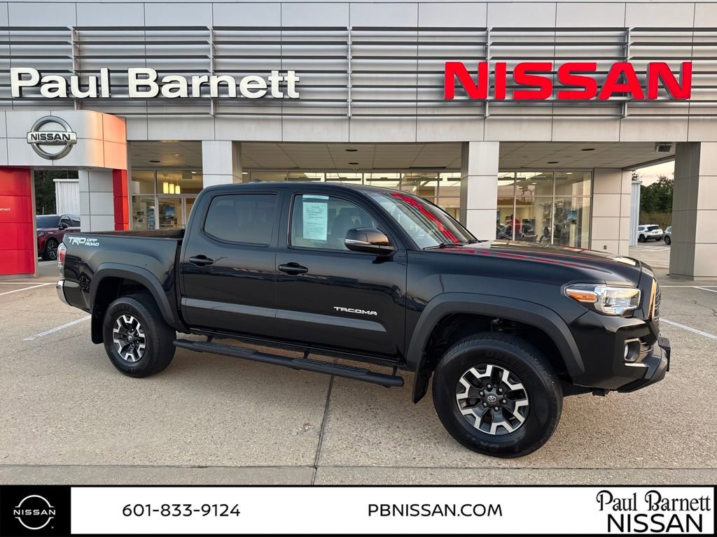 Used 2022 Toyota Tacoma TRD Off-Road image 4