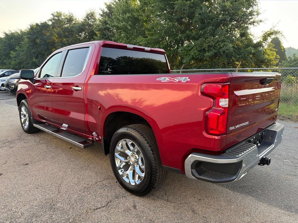 Used 2026 Chevrolet Silverado 1500 LTZ AWD/4WD image 4