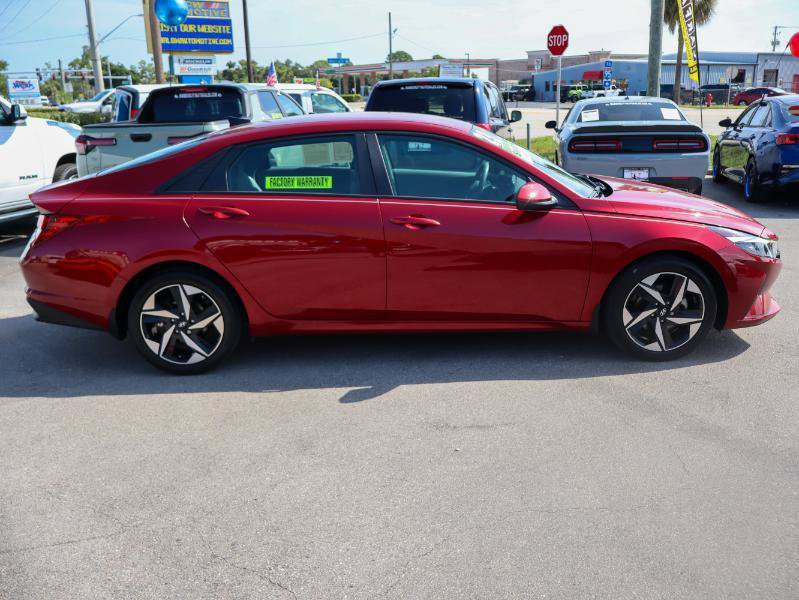 Used 2023 Hyundai Elantra SEL w/ Convenience Package FWD image 7
