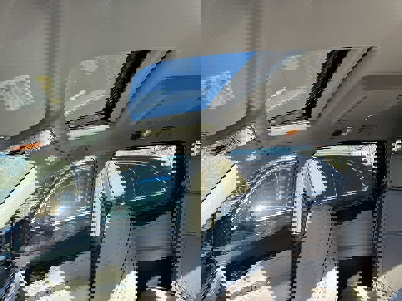 Used 2025 Honda Odyssey Touring image 11