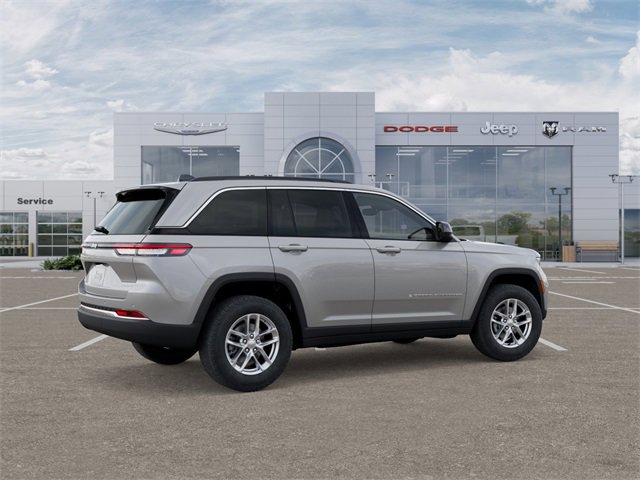 New 2025 Jeep Grand Cherokee Laredo X image 4