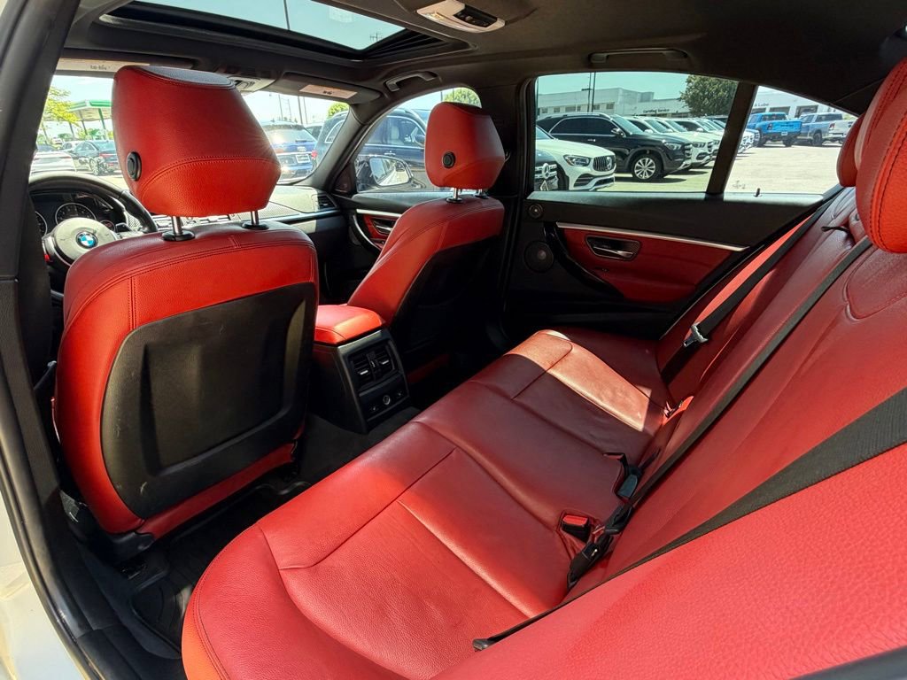 Used 2017 BMW 330e RWD image 21