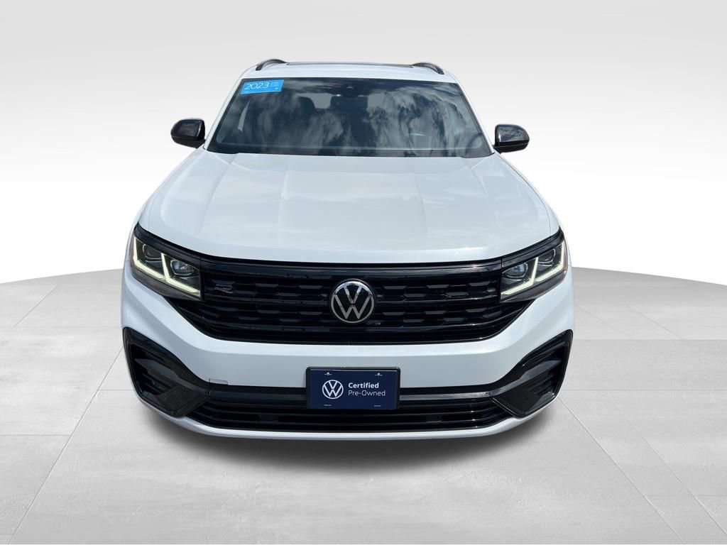 Certified 2023 Volkswagen Atlas Cross Sport SEL R-Line AWD/4WD image 3