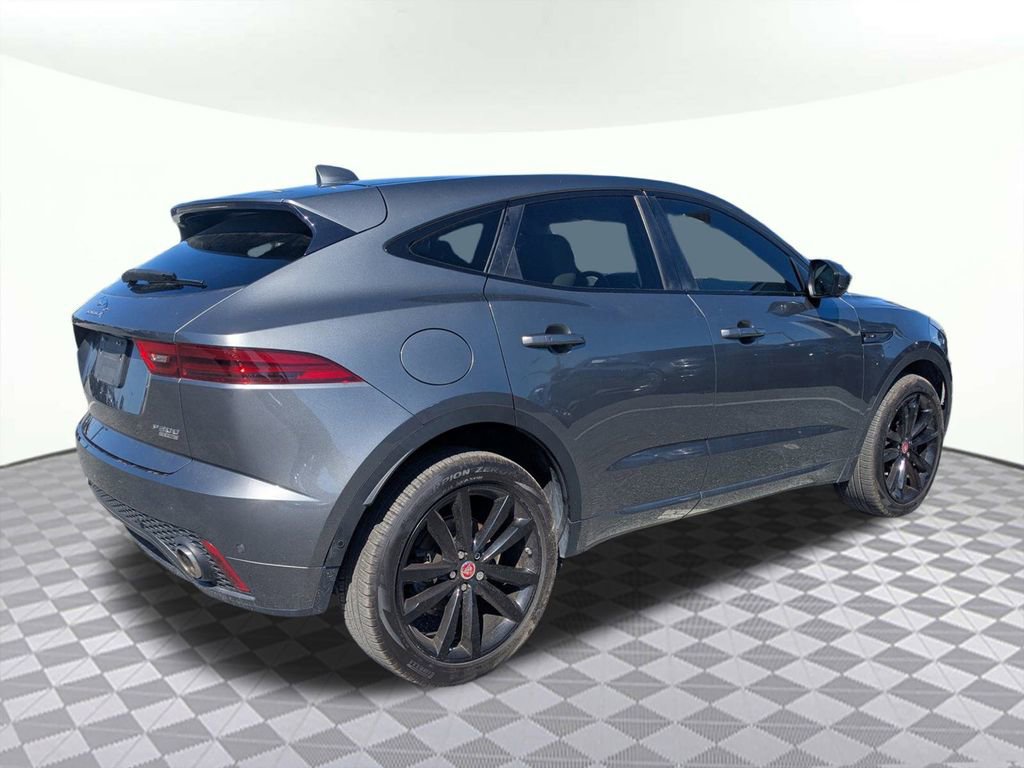 Used 2019 Jaguar E-PACE R-Dynamic SE image 3