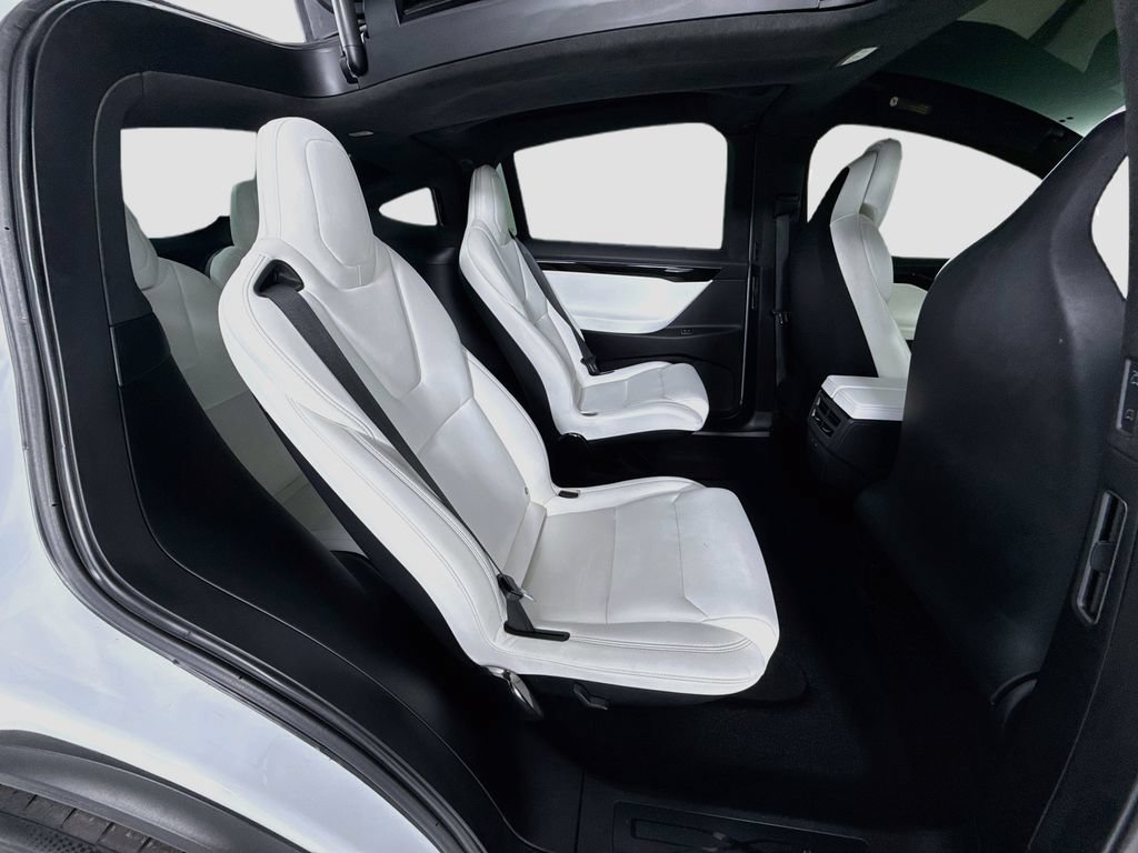 Used 2018 Tesla Model X 75D AWD/4WD image 22