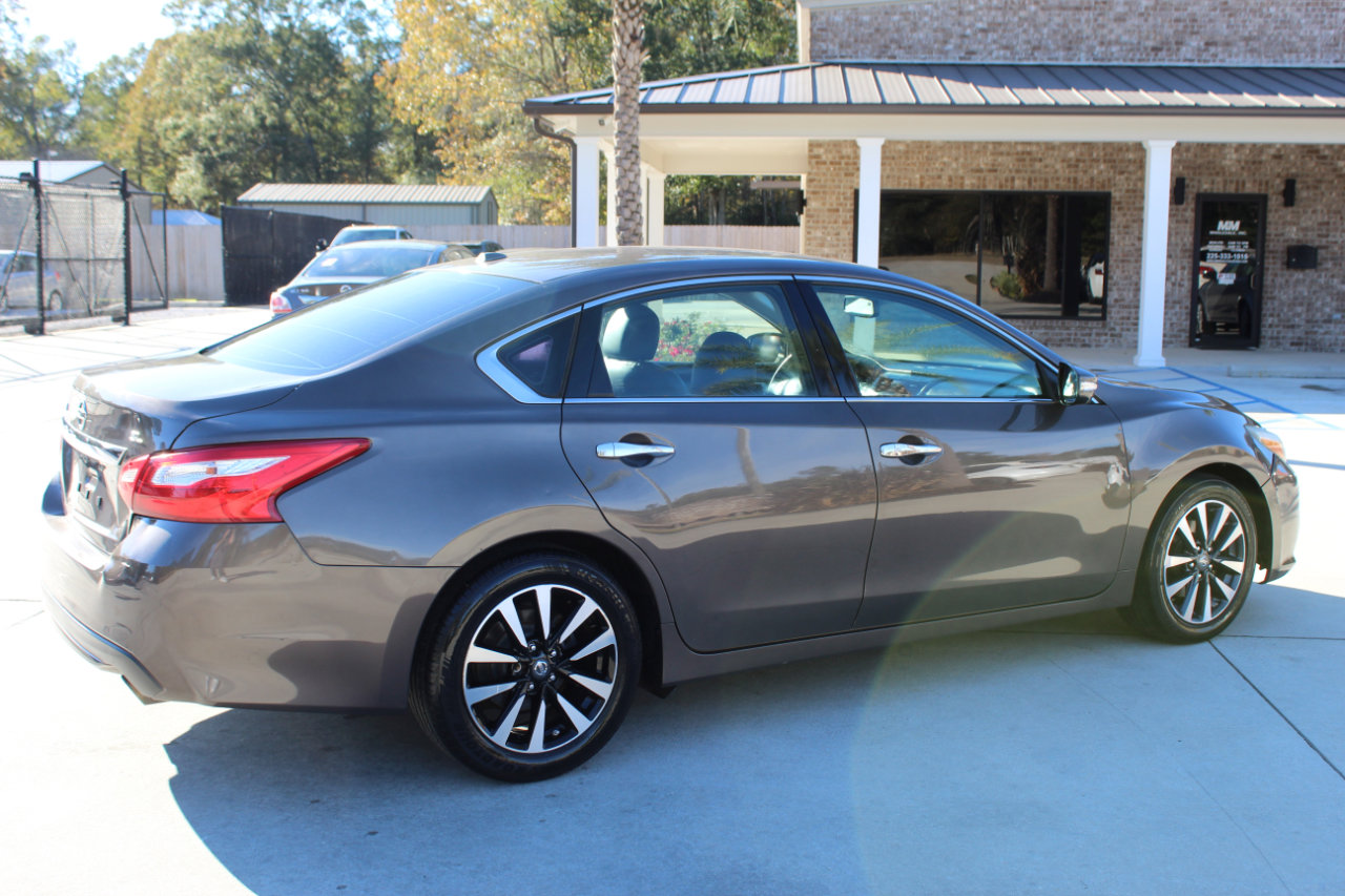 Used 2017 Nissan Altima 2.5 SL image 7