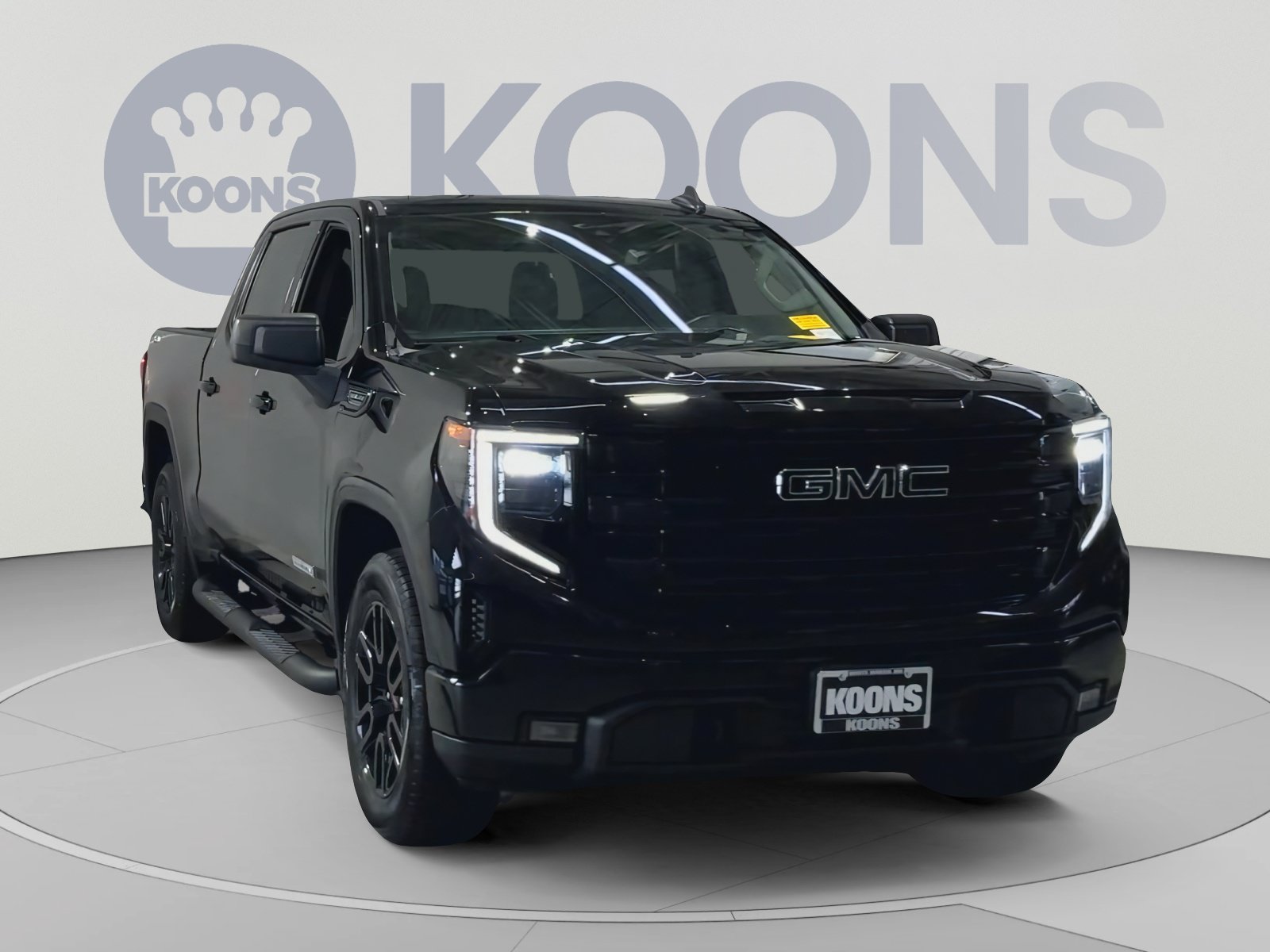 Used 2023 GMC Sierra 1500 Elevation AWD/4WD image 5