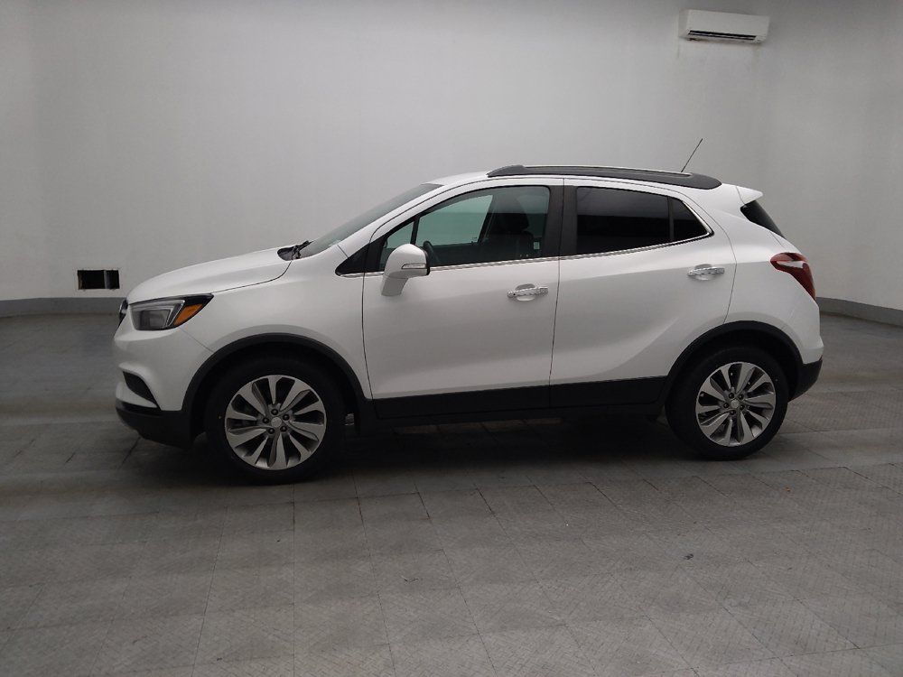 Used 2019 Buick Encore Preferred FWD image 2