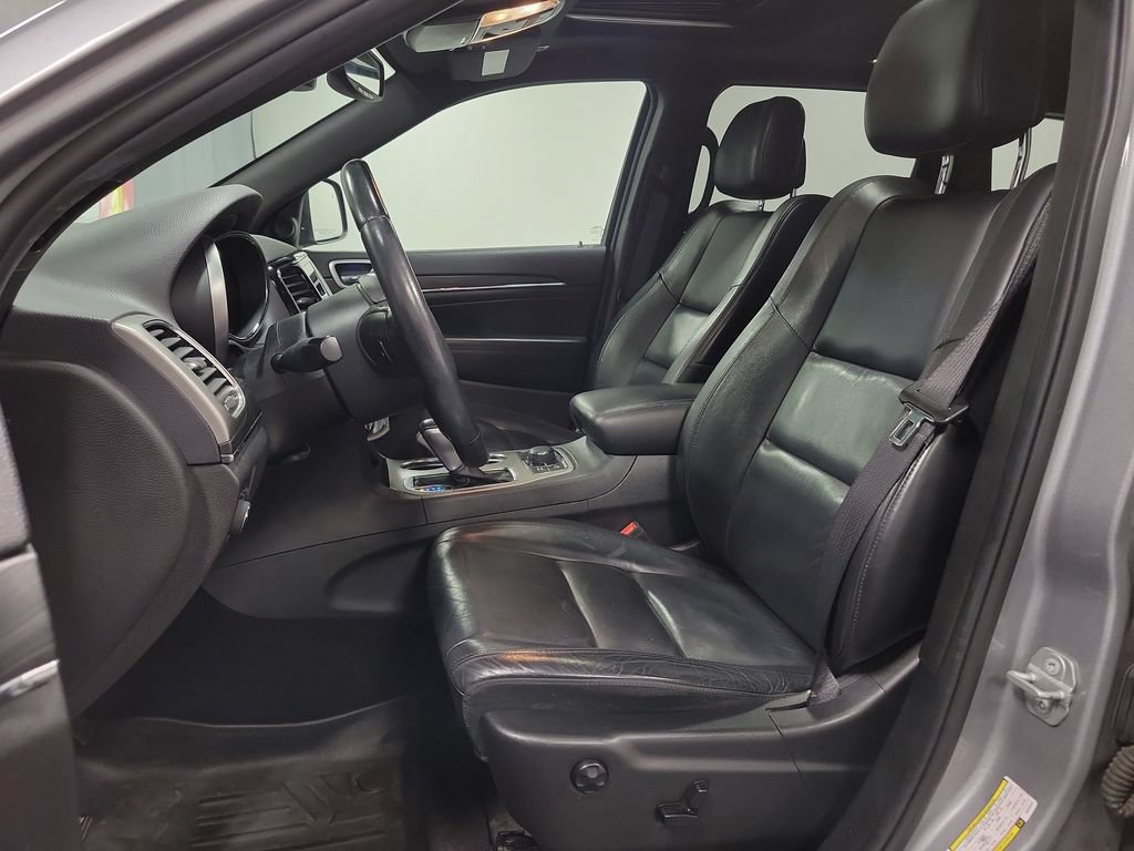 Used 2019 Jeep Grand Cherokee Limited AWD/4WD image 14