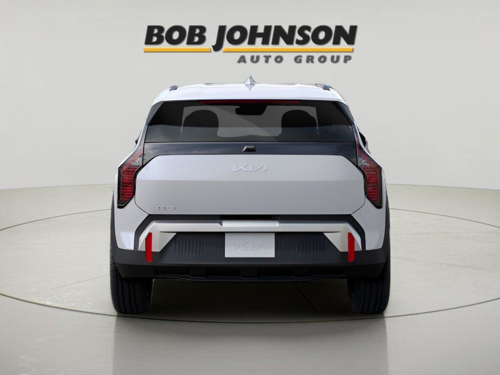 New 2027 Kia EV3 Wind AWD/4WD image 6
