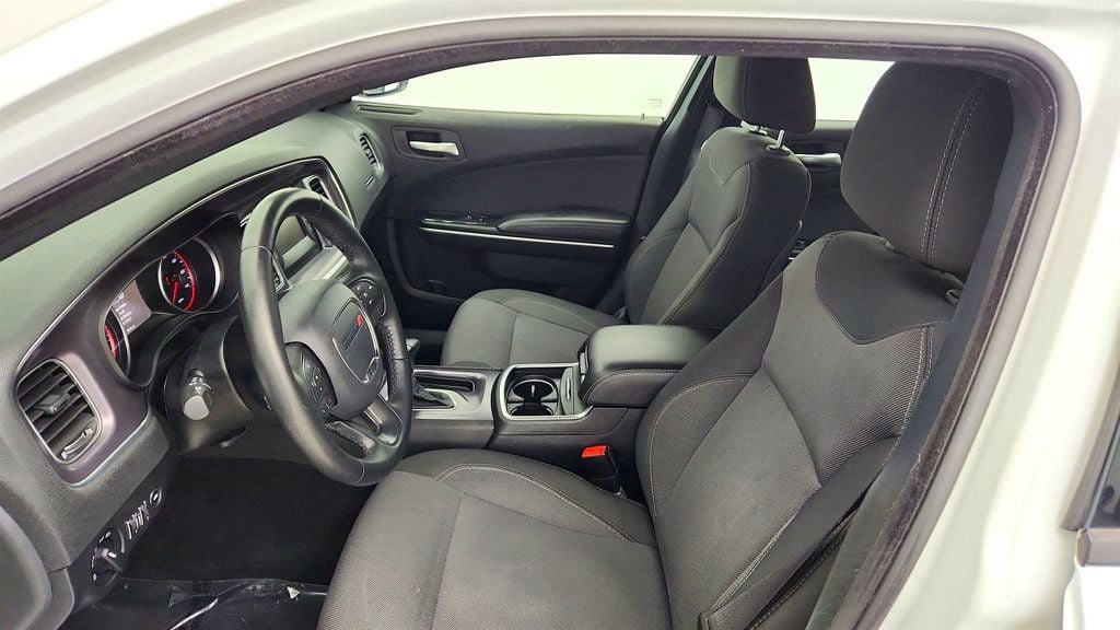 Used 2017 Dodge Charger SE w/ Popular Equipment Group RWD image 19