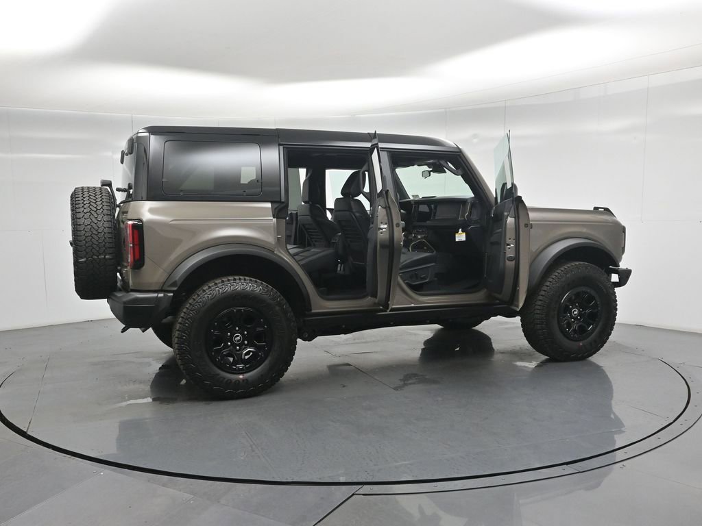 New 2026 Ford Bronco Badlands AWD/4WD image 4