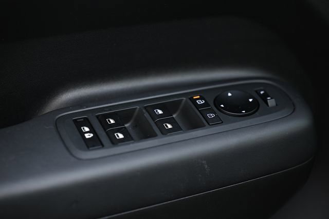 Used 2024 Hyundai Santa Fe SE image 17