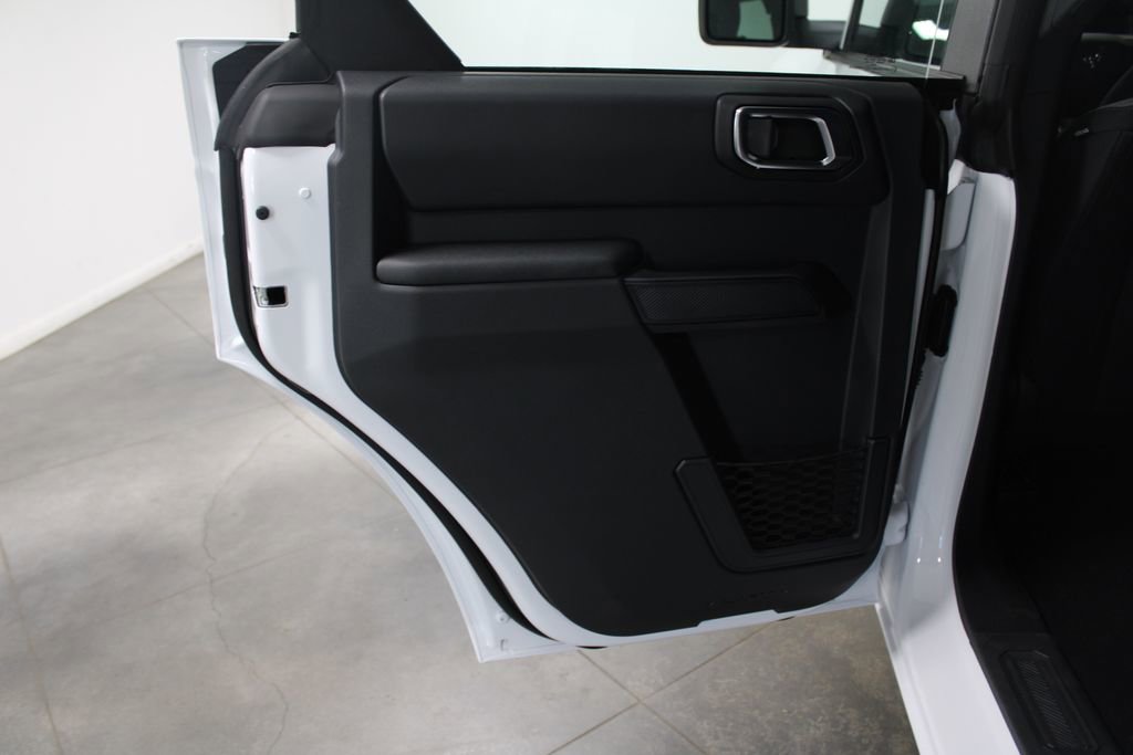 New 2025 Ford Bronco 4-Door image 23