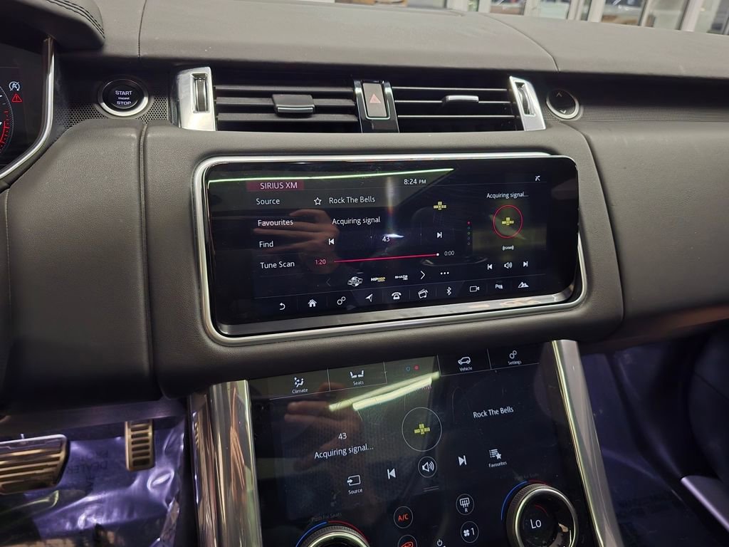 Used 2022 Land Rover Range Rover Sport SVR image 27