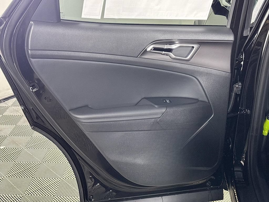 New 2026 Kia Sportage EX AWD/4WD image 18