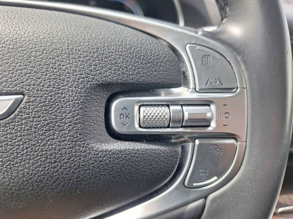 Used 2024 Genesis GV80 2.5T AWD/4WD image 14