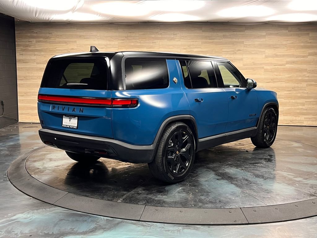 Used 2025 Rivian R1S Adventure AWD/4WD image 24