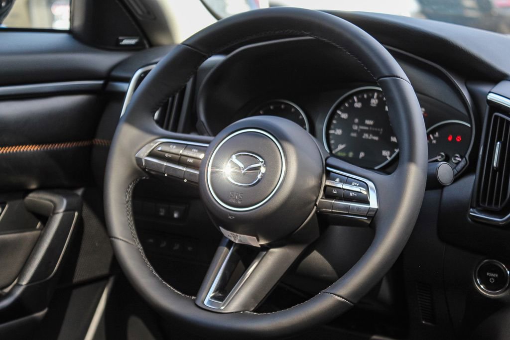New 2025 MAZDA CX-50 2.5 Hybrid w/ Premium Plus Pkg image 16