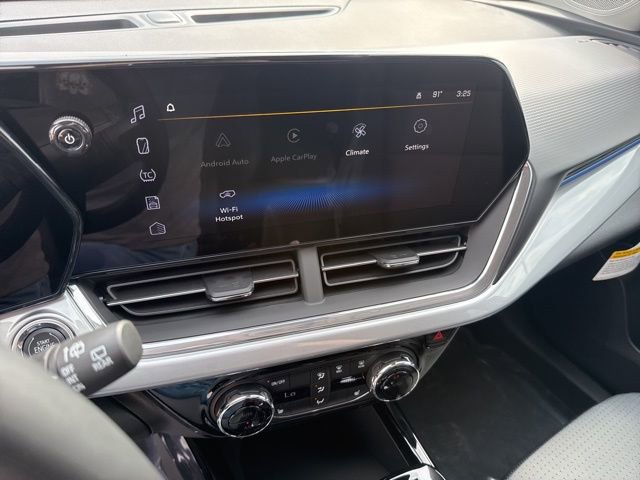 New 2026 Chevrolet Trax LT w/ Driver Confidence Package image 24