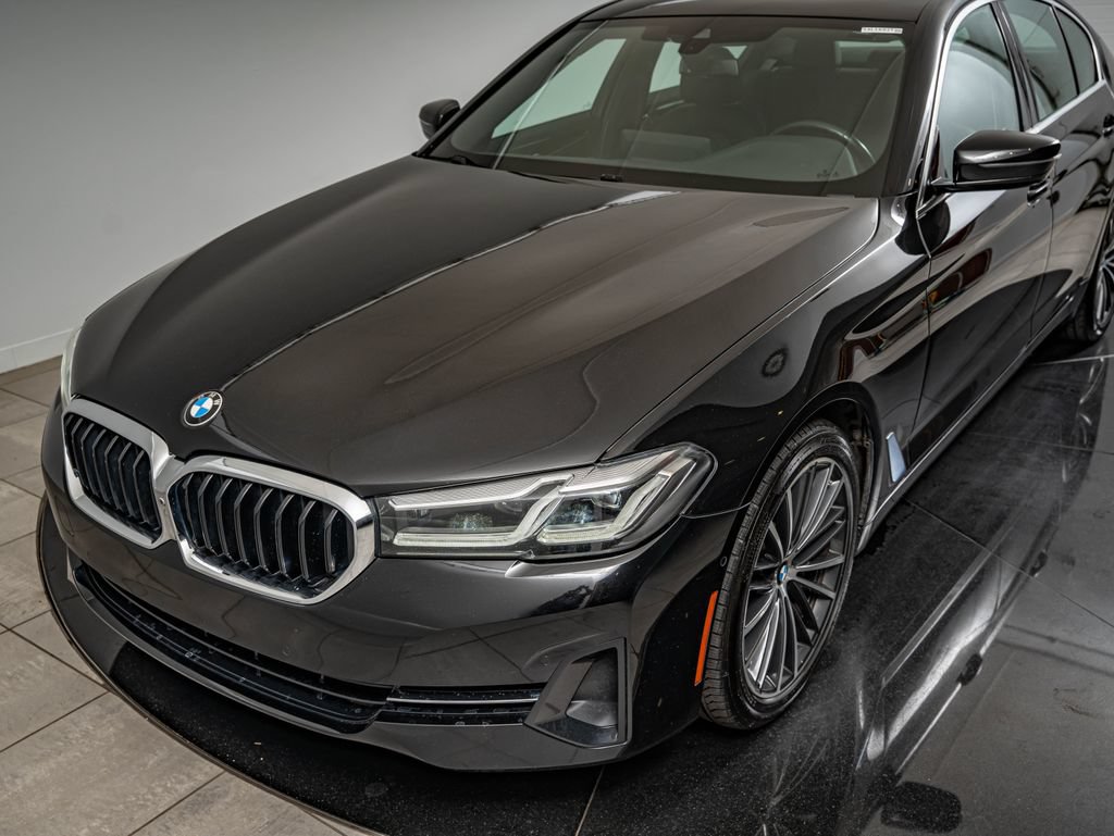 Used 2021 BMW 530i xDrive w/ Convenience Package AWD/4WD image 15