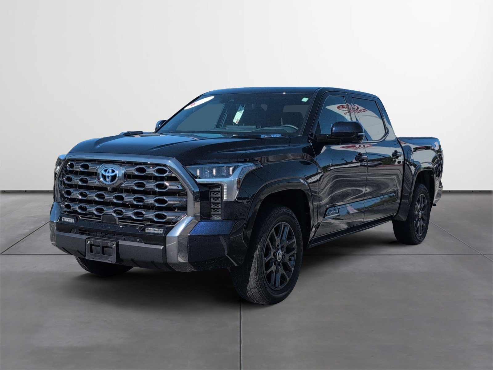 Certified 2024 Toyota Tundra Platinum AWD/4WD image 2