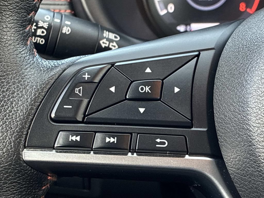 Certified 2024 Nissan Kicks SR w/ SR Premium Package FWD image 26